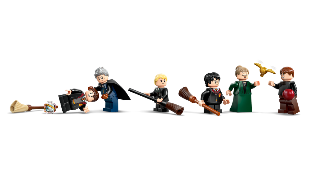 Конструктор LEGO Harry Potter Замок Хогвартс: Уроки полетов 76447 | LEGO Harry Potter Hogwarts Castle 651 деталь | 9+