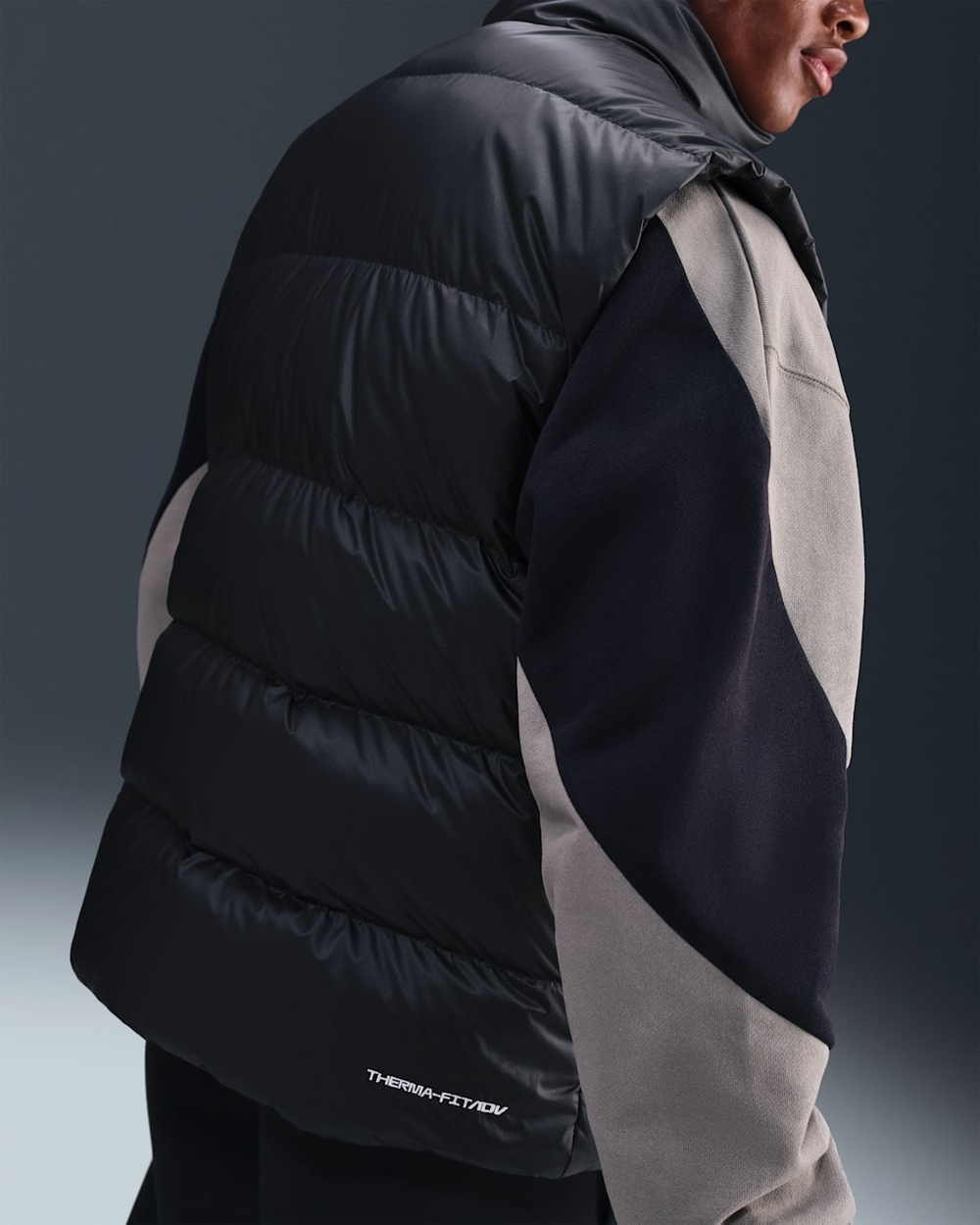 Жилет утепленный мужской NIKE M NK WINDRUNNER STMNT VEST DWN