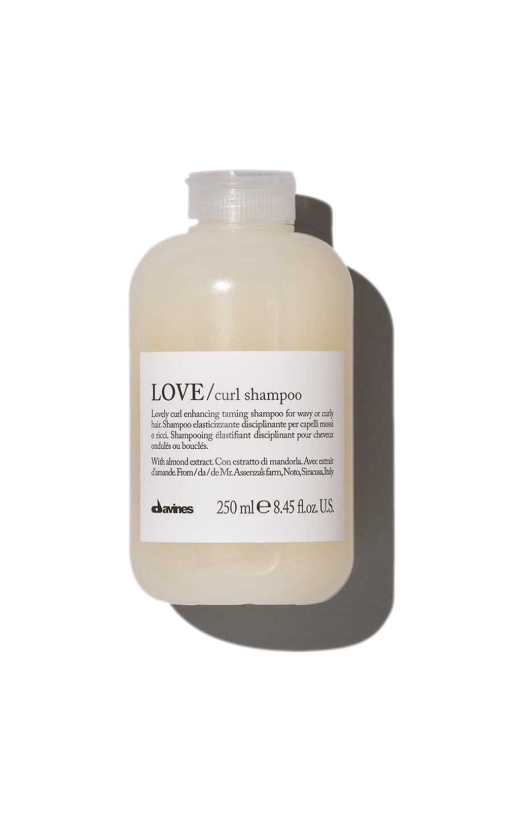 Davines LOVE Curl Shampoo — шампунь для усиления завитка