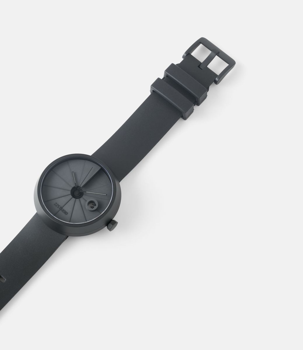 22 Studio 4D Watch Shadow — часы с циферблатом из бетона (44 мм)