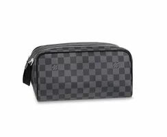 Несессер Louis Vuitton Dopp Kit канва Damier Graphite