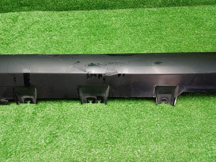 Накладка порога левая BMW X7 G07 (19-нв) M-paket