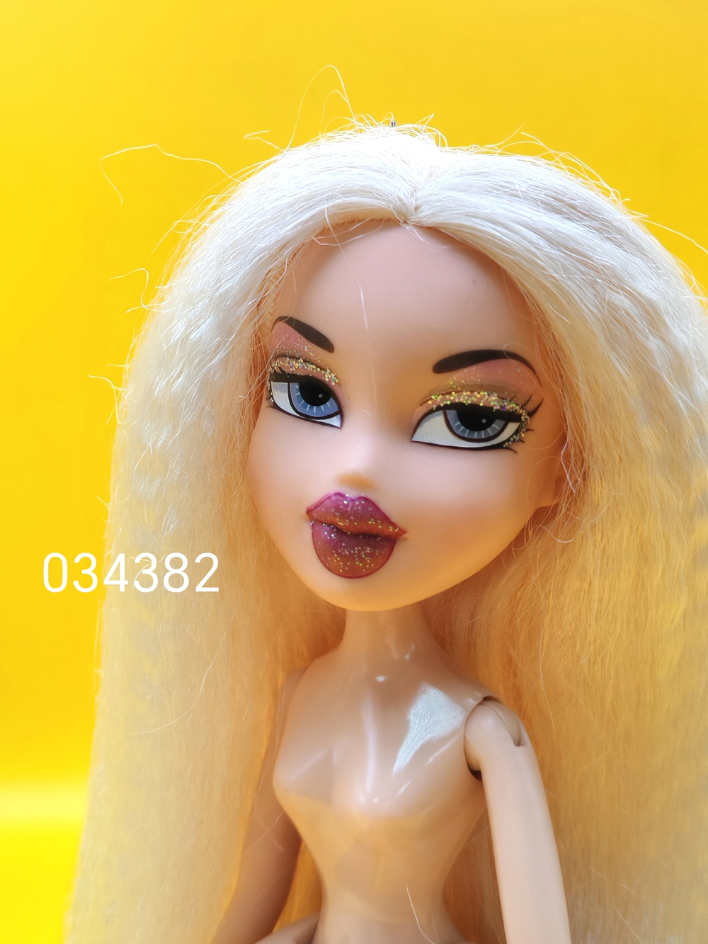 Кукла Bratz Wintertime Wonderland Cloe 2003 винтаж 034382