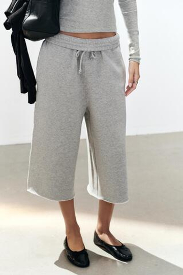 ZARA ДЛИННЫЕ ШОРТЫ ИЗ МЯГКОЙ ТКАНИ, СЕРЫЙ МЕЛАНЖ