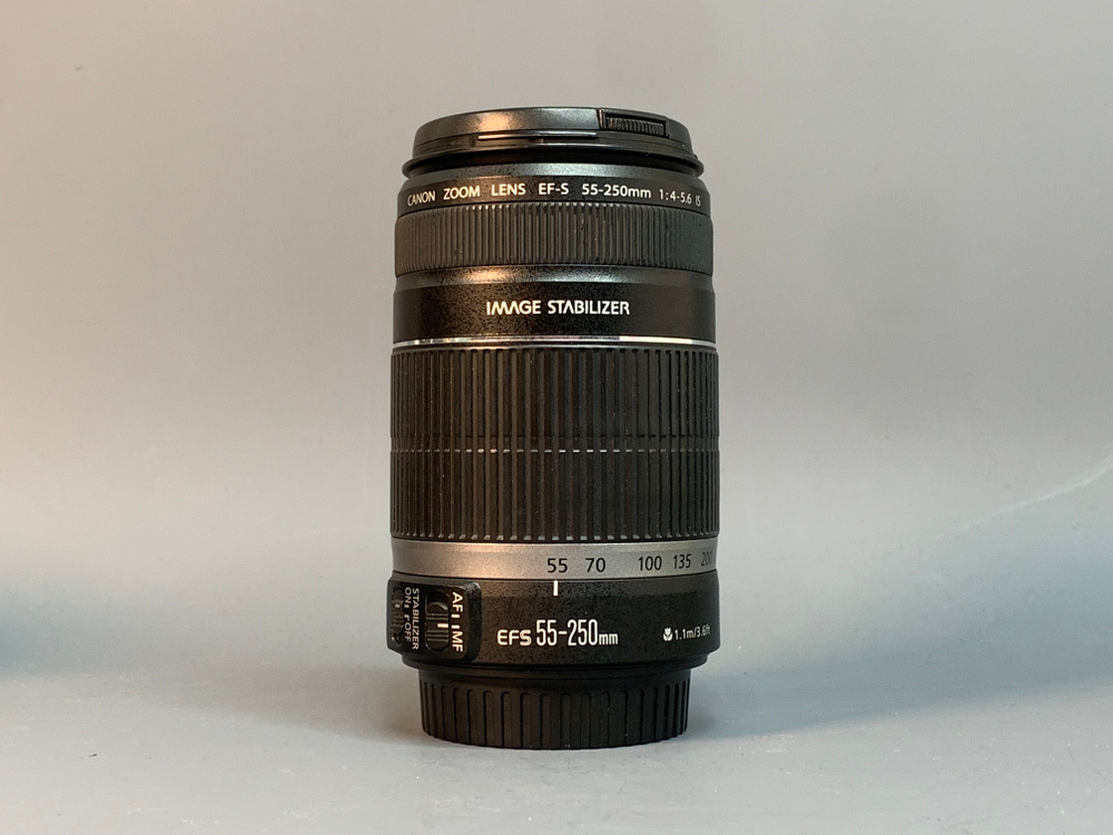 Canon EF-S 55-250mm 4-5.6 IS