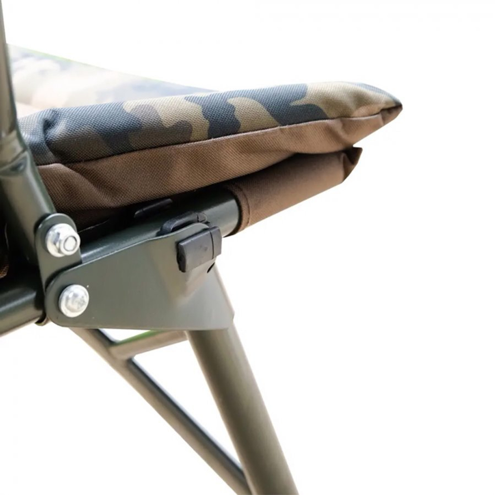 Кресло TRAMP Royal Camo (камуфляж), артикул TRF-071