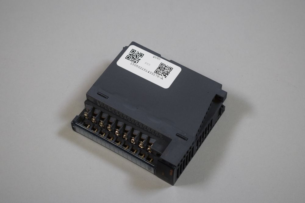 MITSUBISHI QY80