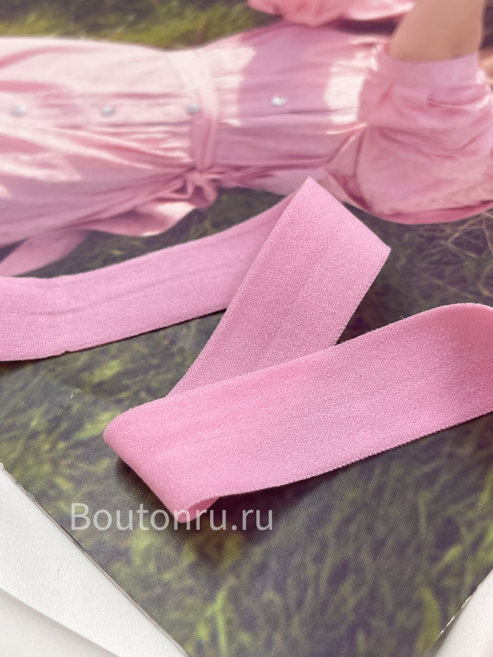 Эластичная косая бейка розовая 20 мм