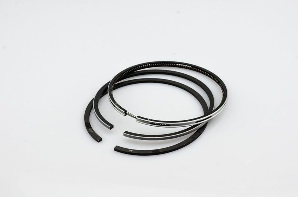 Кольца поршневые, комплект на 1 поршень / PISTON RING KIT АРТ: UPRK0002 Кольца поршневые, комплект на 1 поршень / PISTON RING KIT АРТ: UPRK0002