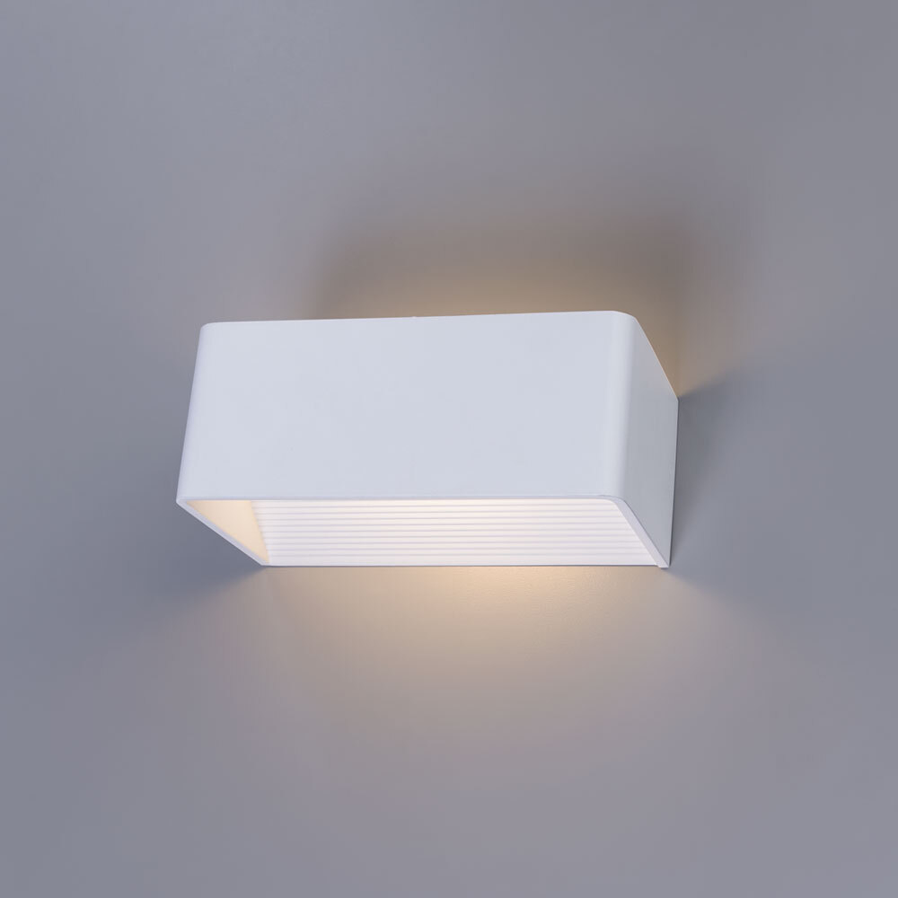 Светильник настенный Arte Lamp Cassetta A1422AP-1WH