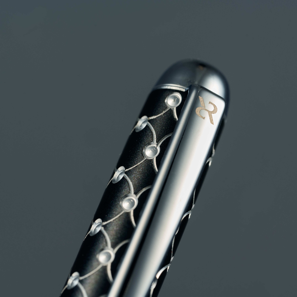 Rapide Faber Black -“Chrome”