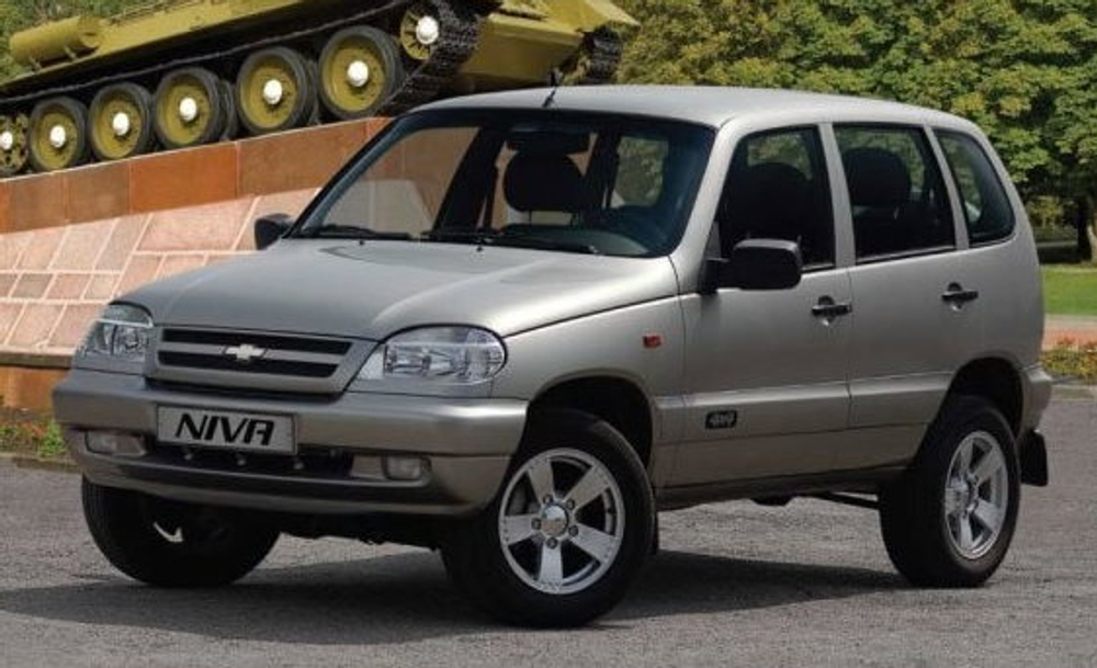 Порог правый Chevrolet Niva 2002-2020 (Штамп)
