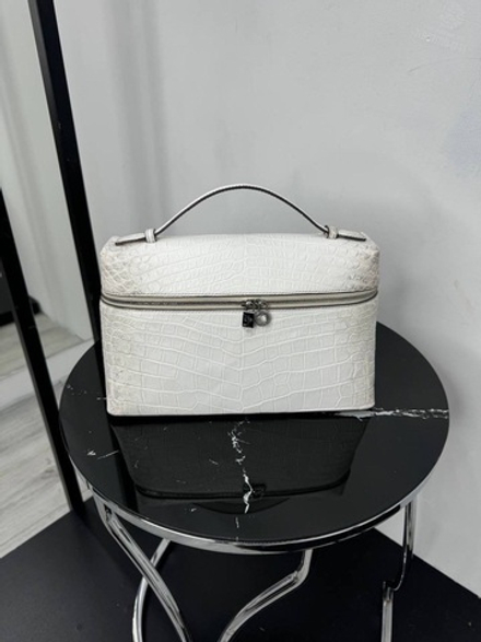 Клатч Loro Piana Extra Pouch L29 из кожи гималайского крокодила
