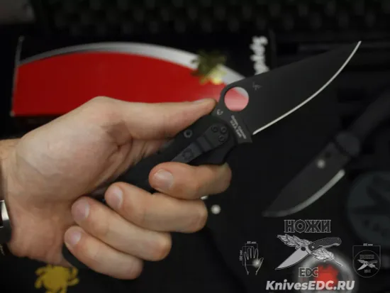 Нож складной Spyderco ParaMilitary 2 Black Blade C81GPBK2 c черным клинком CPM-S45VN, рукоять черный G10