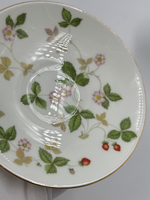 Чайная пара Wedgwood, Wild Strawberry
