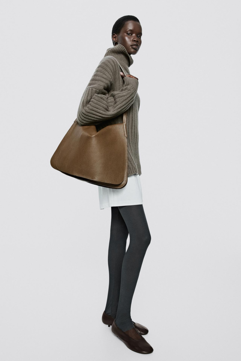 Massimo Dutti Кожаные балетки на низком каблуке - Limited Edition, коричневый