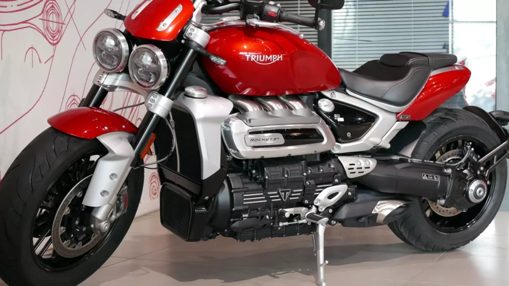 Triumph Rocket III R, 2020