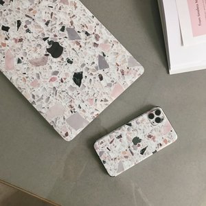 Виниловая наклейка COSMIC для MacBook