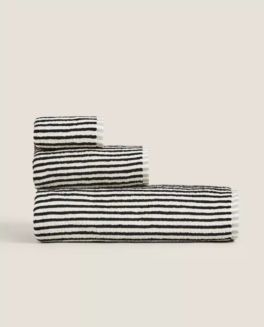 ZARA HOME ПОЛОТЕНЦЕ В ПОЛОСКУ, ЧЕРНЫЙ
