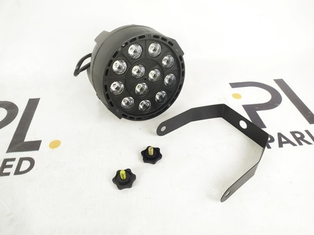 Светодиодный прожектор FLAT PAR 12X3W RGBW