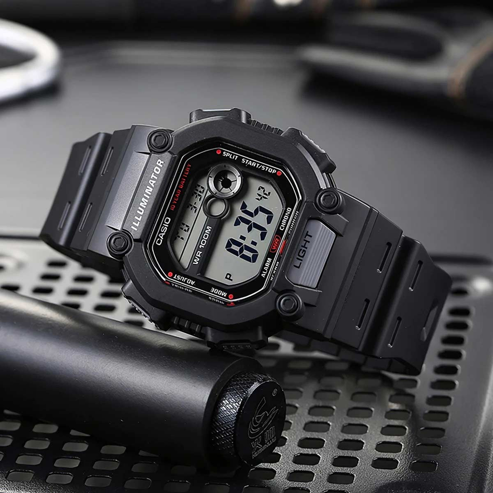 Часы Casio W-737H-1A