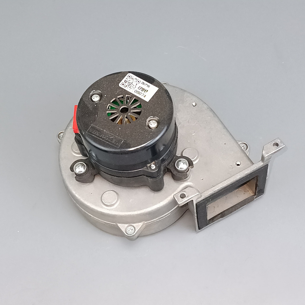 Б/У Вентилятор для котлов ELSOTHERM Twin Alpha арт. S242100037