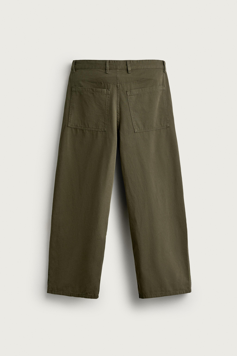 БРЮКИ СО СКЛАДКАМИ И МЕТАЛЛИЧЕСКИМ КРЮЧКОМ — ZARA