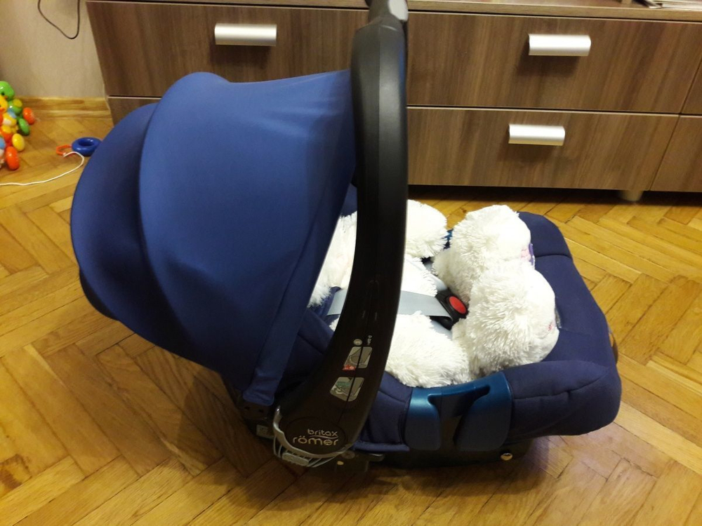 Автокресло Britax Römer Baby-Safe SHR II (0-13 кг) напрокат