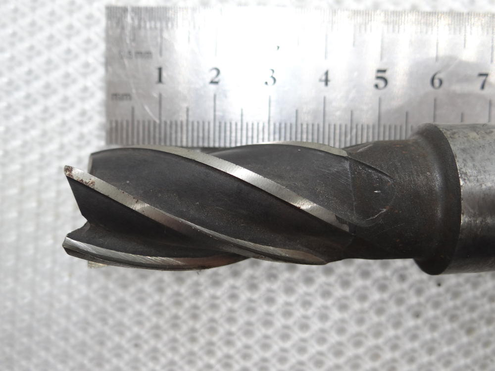 Фреза к/х 20х40х140 z=5 к/м3 Р6М5