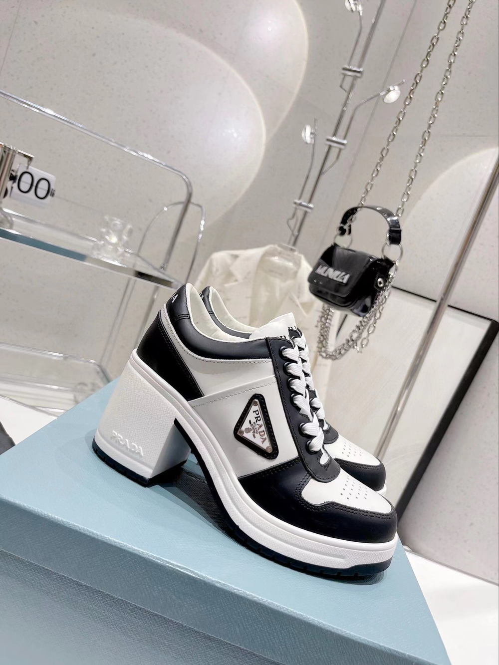 Ботинки Prada