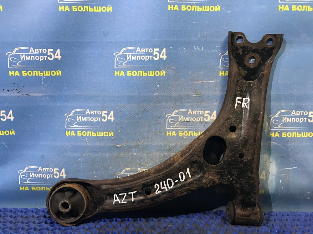 Рычаг передний правый TOYOTA PREMIO 2003
