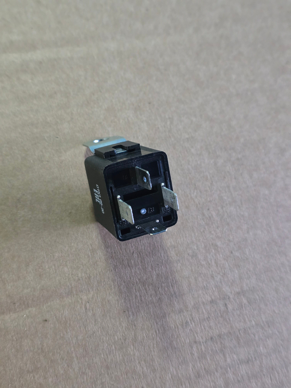 Реле стеклоочистителя ЕВРО-3 (24В, 25А/35А) (YL309-С,YL315-C, 753.3777-02)