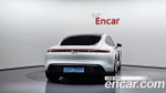 Porsche Taycan Base — 2025