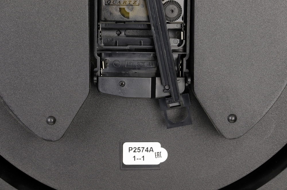 Часы MIRRON P2574C