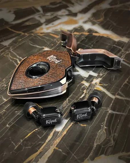 T10 Bespoke Edition Terra