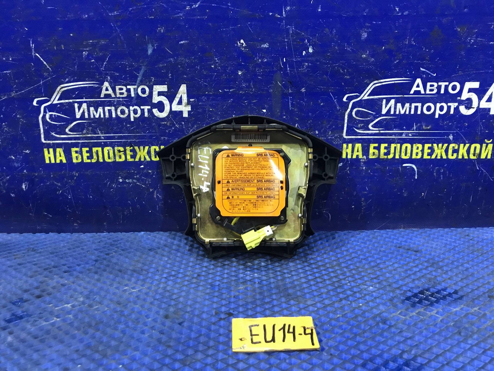 Подушка безопасности водительская NISSAN BLUEBIRD 1997