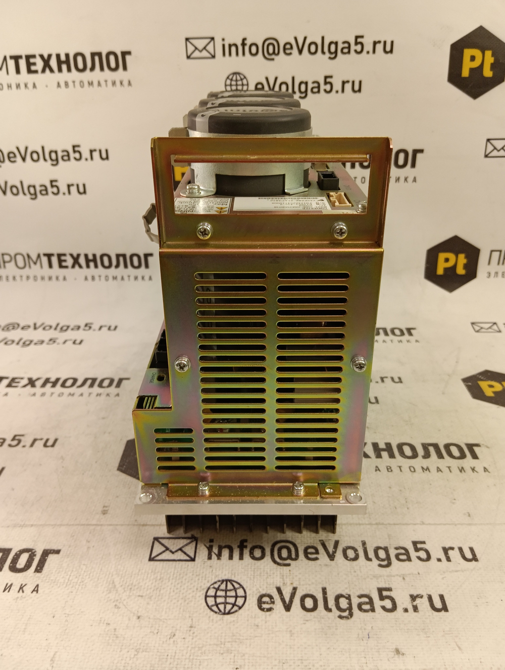 YASKAWA ELECTRIC SGDR-C0A250A01B с хранения