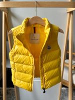 Утепленный жилет Moncler, 110