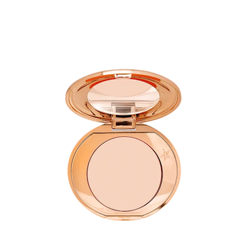 CHARLOTTE TILBURY Кремовый корректор Magic Vanish в оттенке 01 Fair