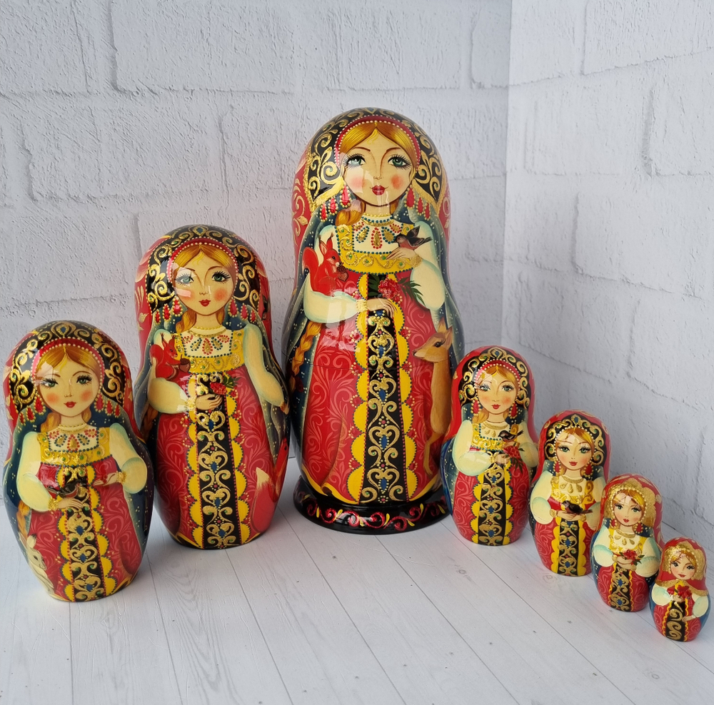 Матрешка авторская "Лесняночка" 7мест