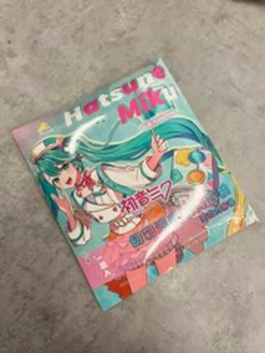 Случайный акриловый брелок Hatsune Miku