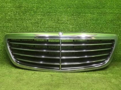 Решетка радиатора Mercedes S W222 (2013-2017)