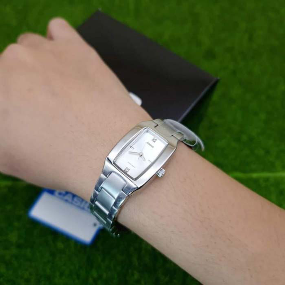 Часы Casio LTP-1165A-7C2