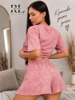Костюм домашний с футболкой и шортами