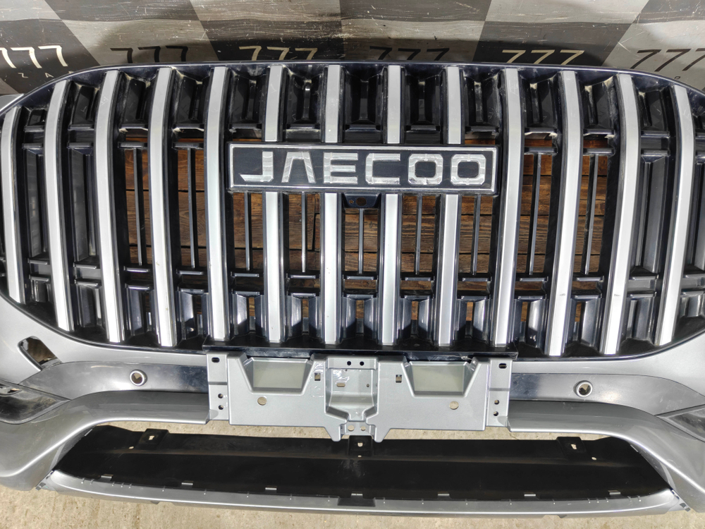 Бампер передний + решетка радиатора Jaecoo J8 24-нв Б/У Оригинал 602003049AA