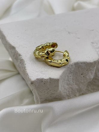 Серьги кольца золотистые мятые