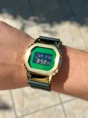 Наручные часы Casio GM-5600CL-3D