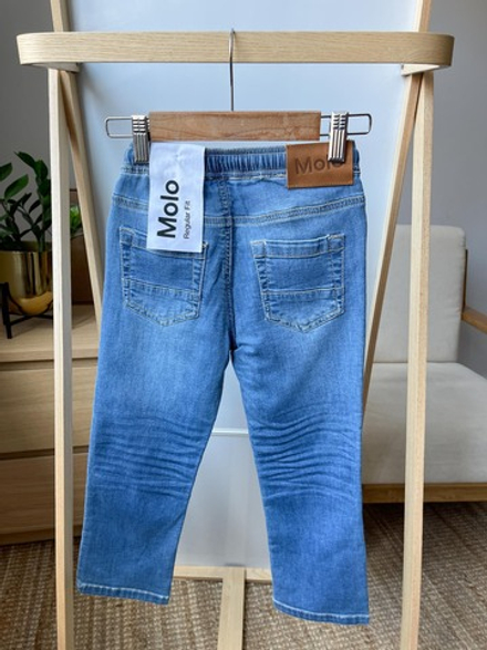 Новые джинсы Molo, 110