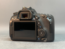 Canon EOS 80D body 92.000 Кадров