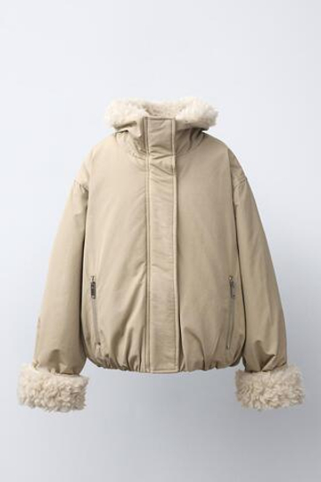 ZARA КУРТКА ИЗ ИСКУССТВЕННОГО МЕХА, ЦВЕТ СЛОНОВОЙ КОСТИ